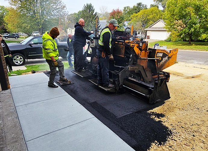 http://Asphalt%20Driveway%20Services